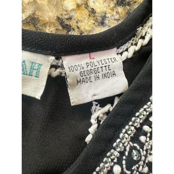 Graham Kandiah NY Embellished Long Sleeve Tunic Flowy Black White Top Size Large - Picture 8 of 16